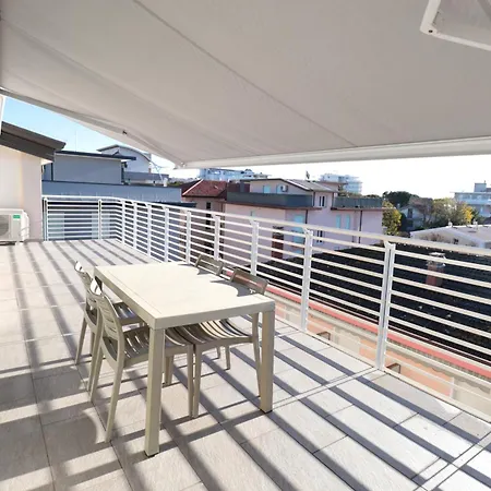 Finisterrae 9 - Immobiliare Living Appartamento Lido di Jesolo